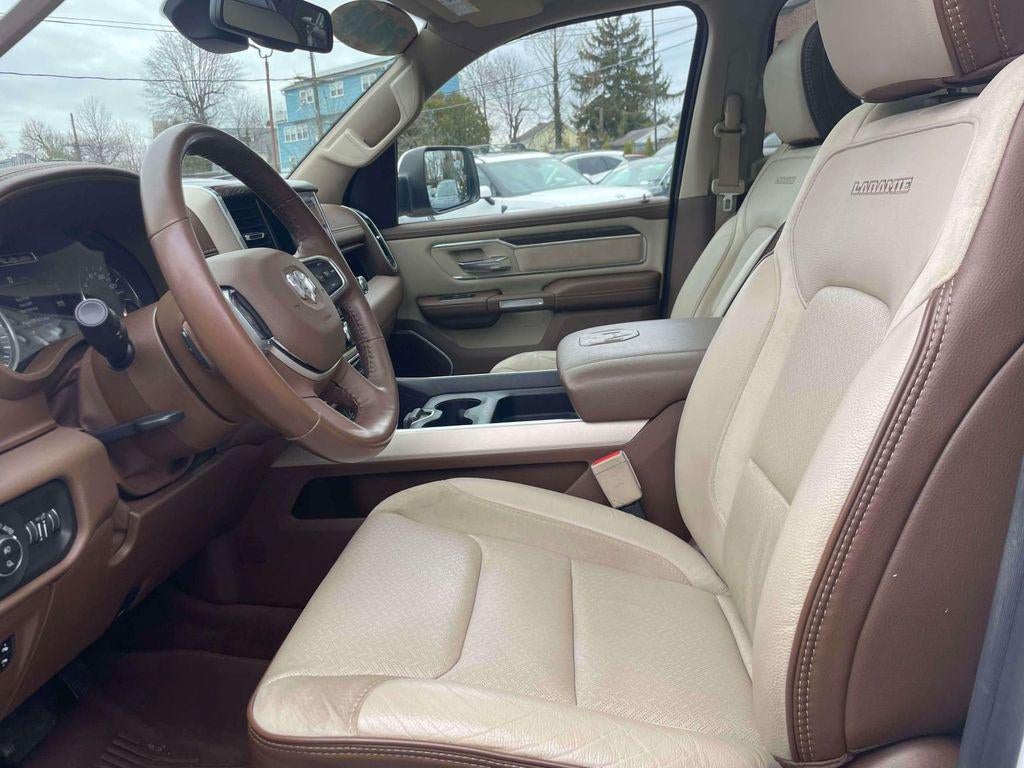 2020 RAM 1500 Laramie Crew Cab 4x4 64' Box