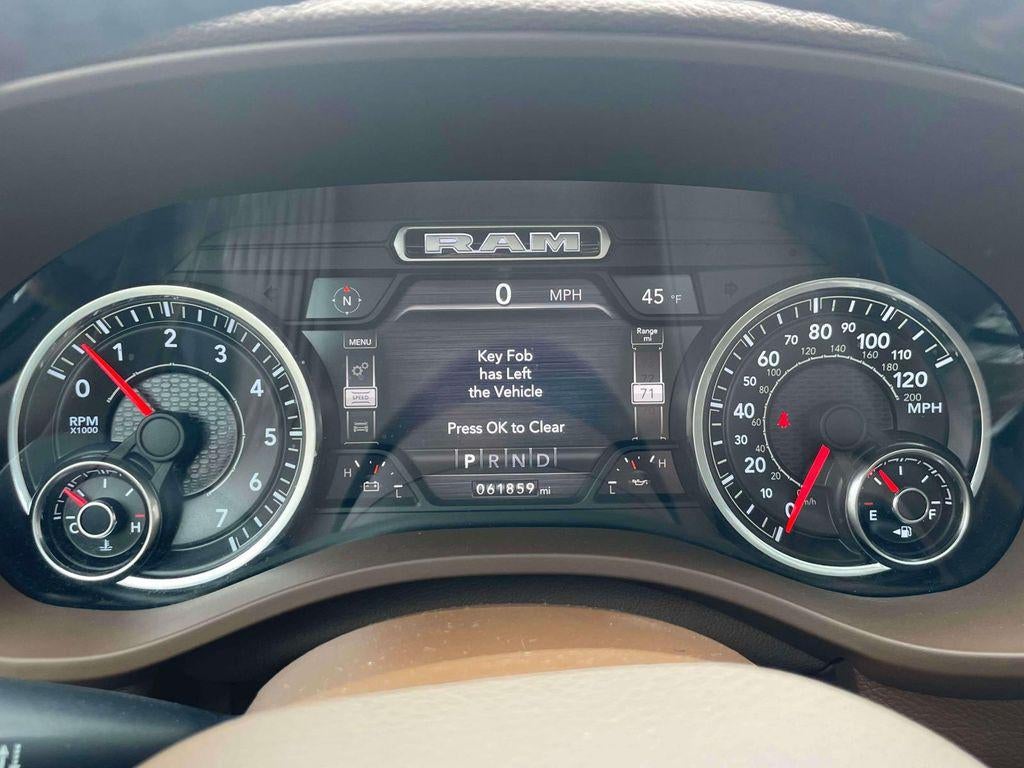 2020 RAM 1500 Laramie Crew Cab 4x4 64' Box