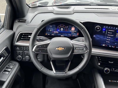 2025 Chevrolet Suburban 4WD Premier