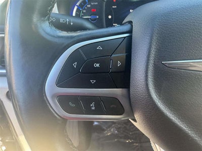 2019 Chrysler Pacifica Hybrid Touring L