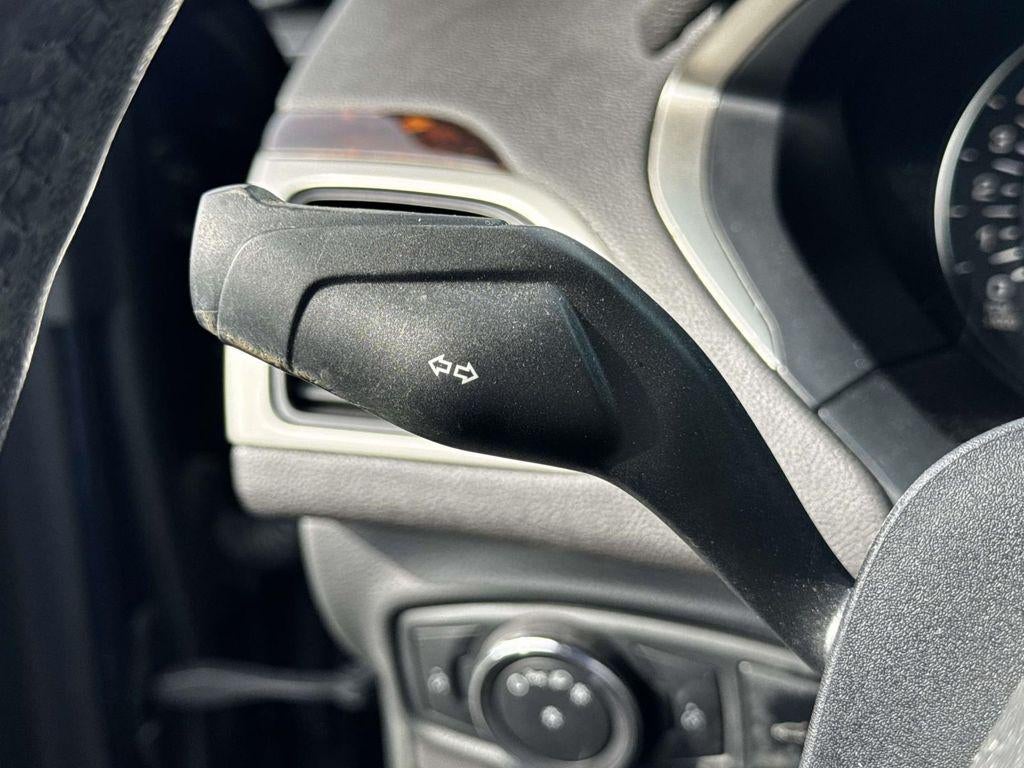 2013 Lincoln MKZ Base