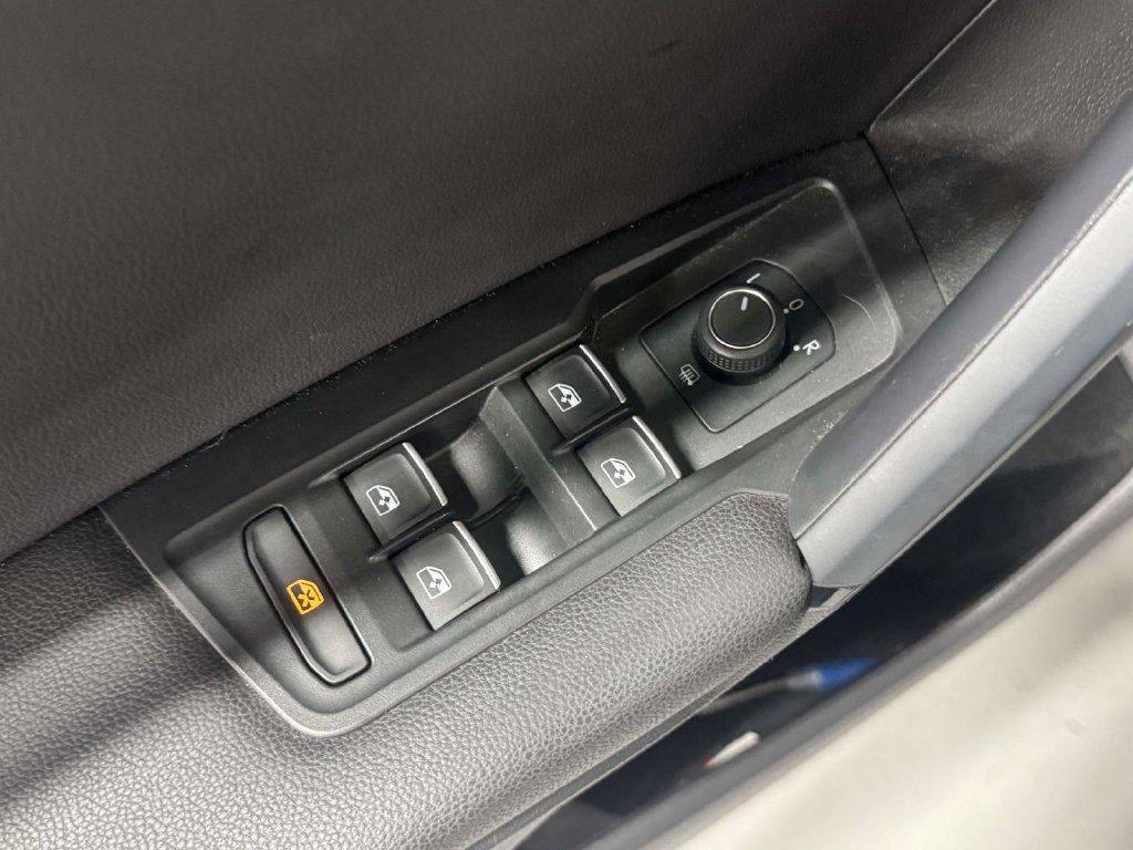 2019 Volkswagen Tiguan 2.0T SE