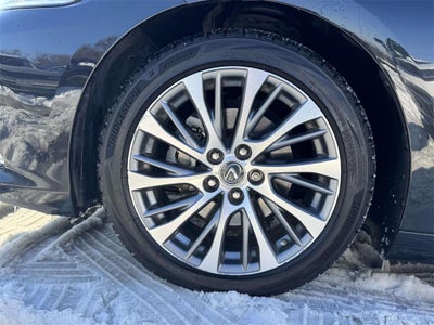 2021 Lexus ES 300h 300h