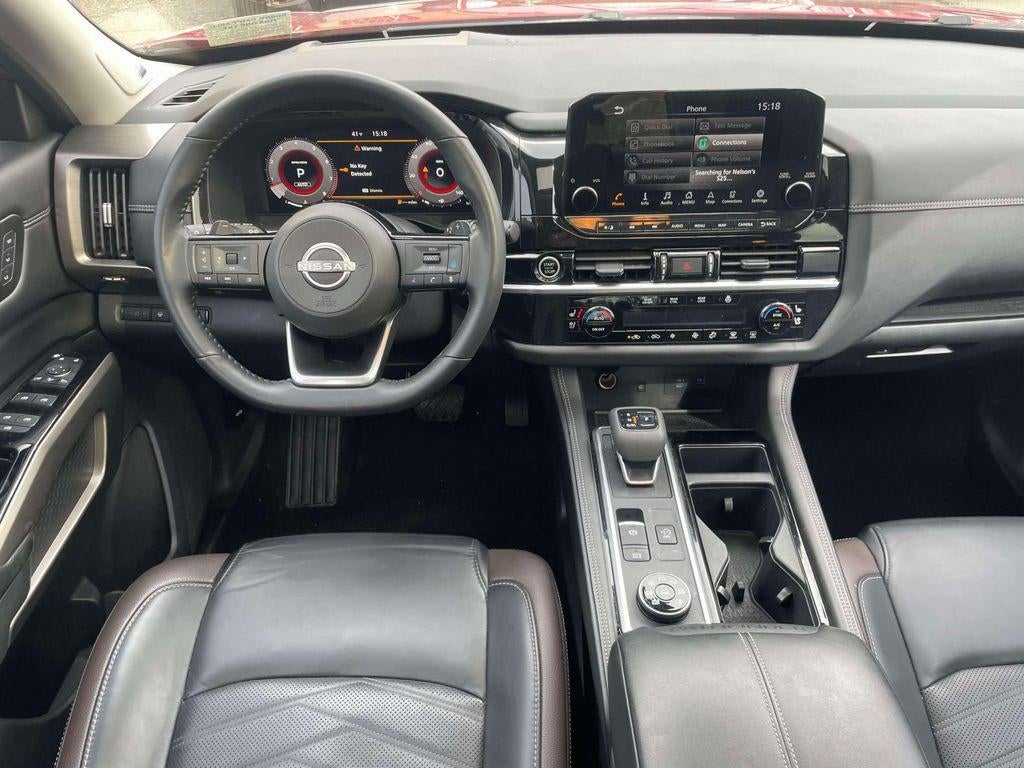 2023 Nissan Pathfinder Platinum 4WD