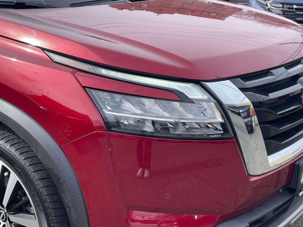 2023 Nissan Pathfinder Platinum 4WD