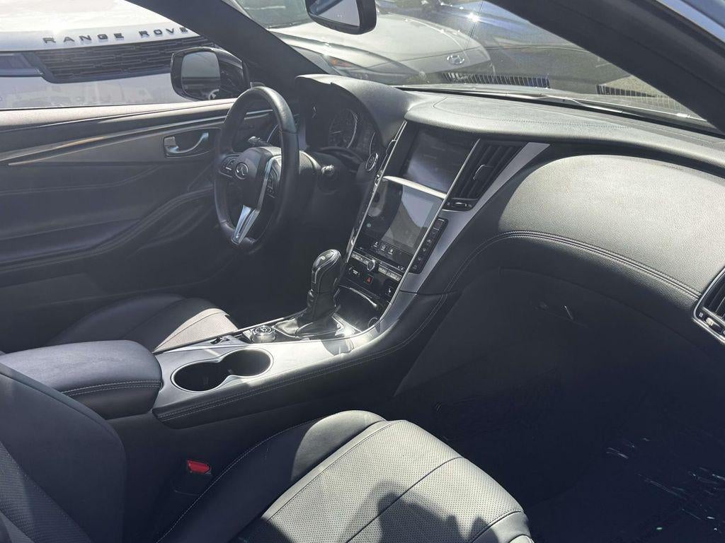 2018 INFINITI Q60 3.0t LUXE