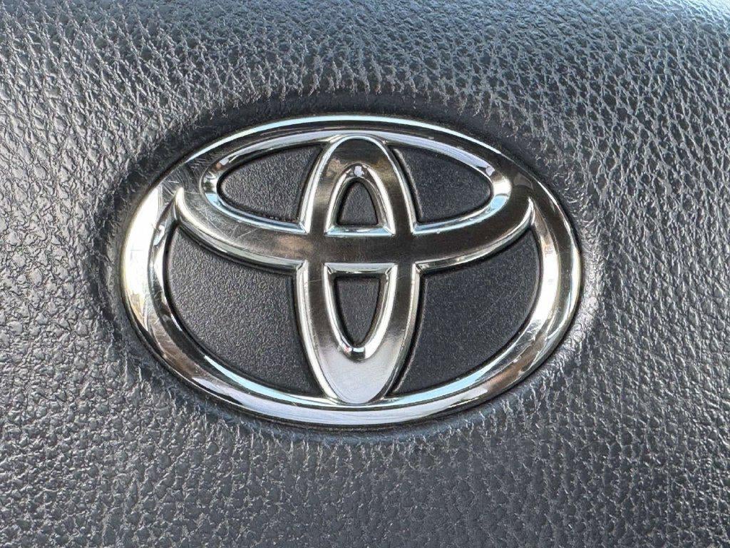 2018 Toyota RAV4 Híbrido SE