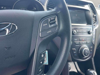 2017 Hyundai Santa Fe SE