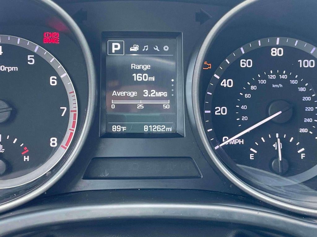 2017 Hyundai Santa Fe SE