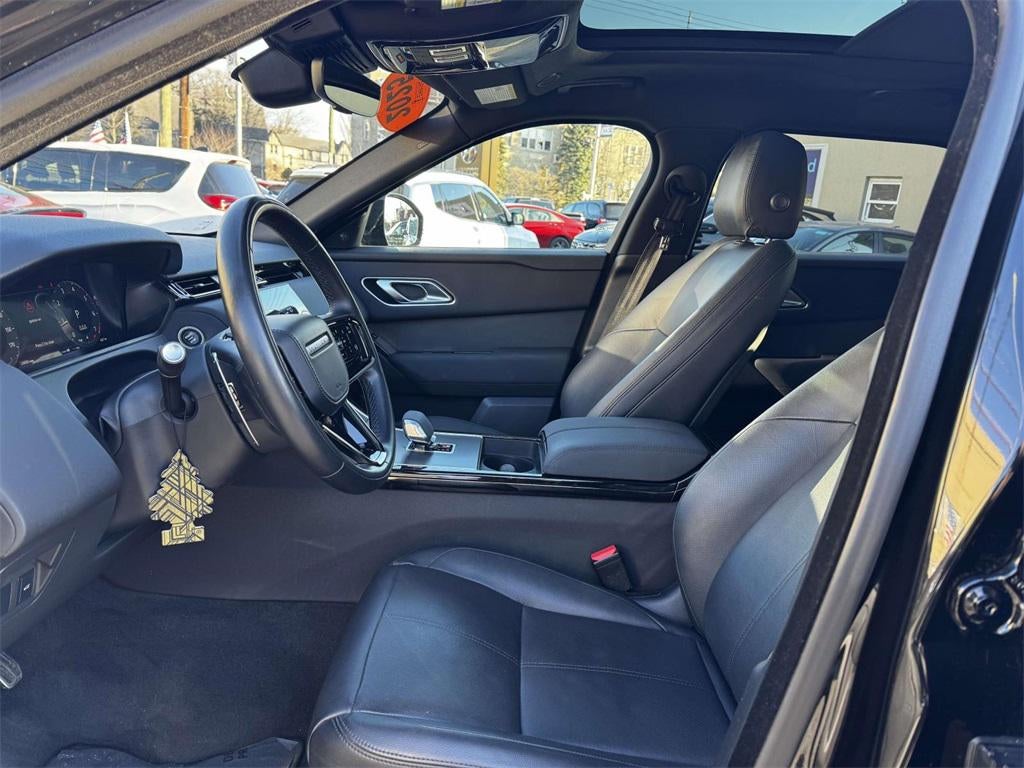 2025 Land Rover Range Rover Velar P250 Dynamic SE