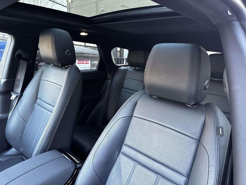 2025 Land Rover Range Rover Evoque Dynamic SE