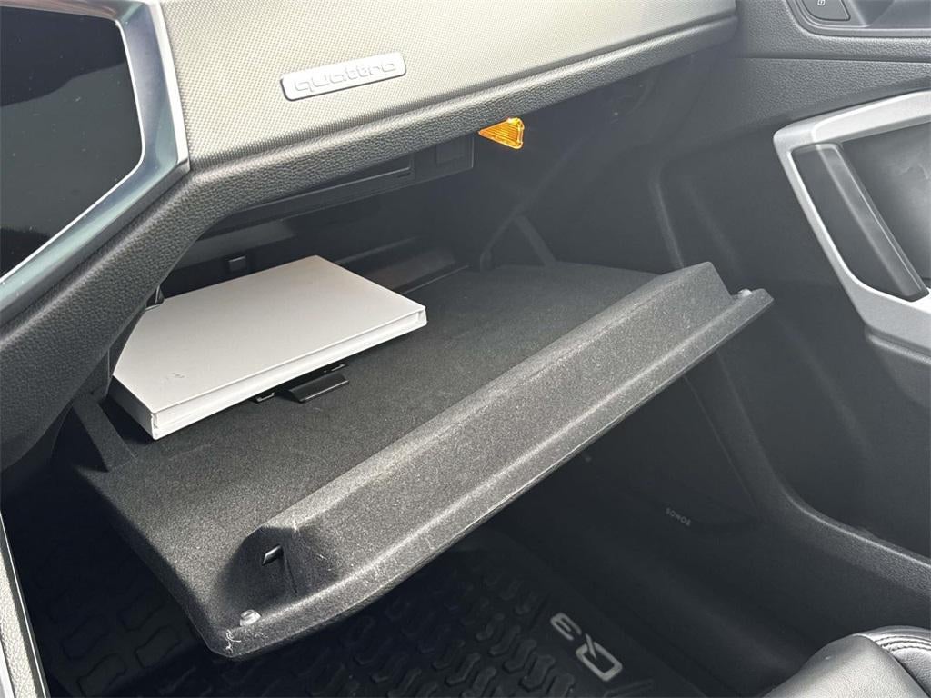 2022 Audi Q3 Premium Plus 45 TFSI S line quattro Tiptronic