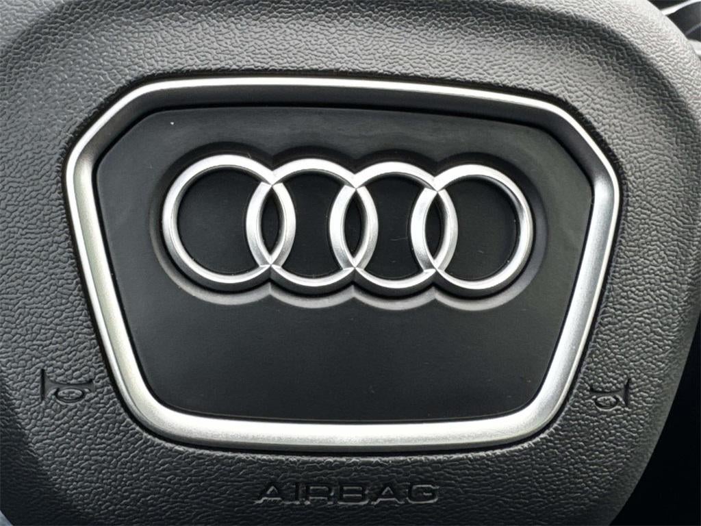 2022 Audi Q3 Premium Plus 45 TFSI S line quattro Tiptronic