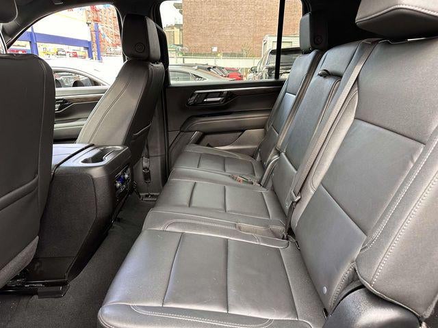 2025 Chevrolet Suburban LT