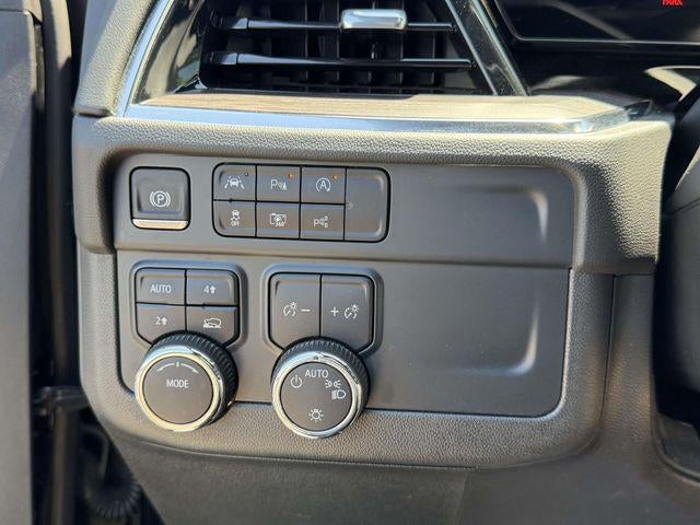 2025 Chevrolet Suburban LT