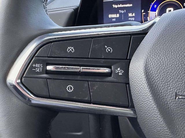 2025 Chevrolet Suburban 4WD LT