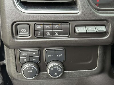 2024 Chevrolet Suburban 4WD Premier