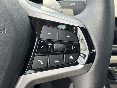 2025 BMW 330i 330i xDrive