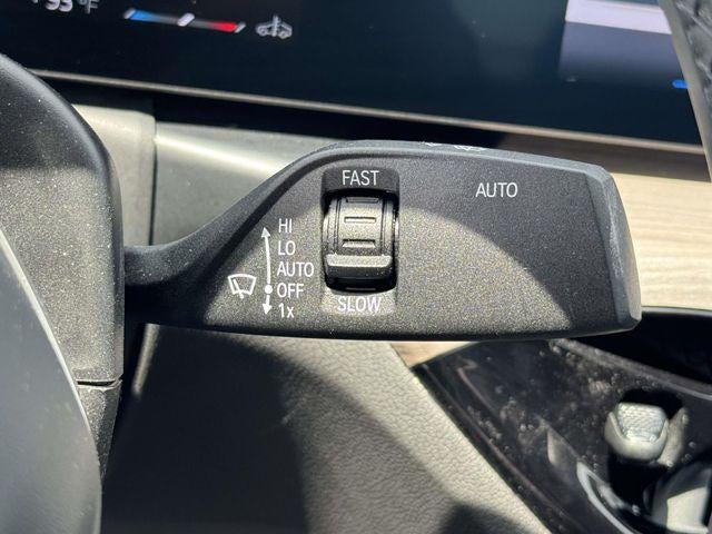 2025 BMW 330i 330i xDrive