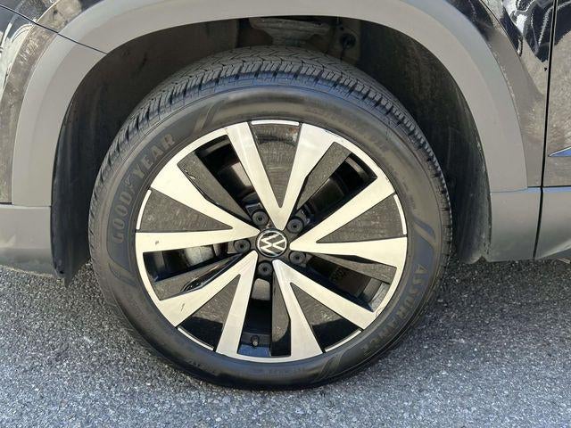 2024 Volkswagen Taos SE