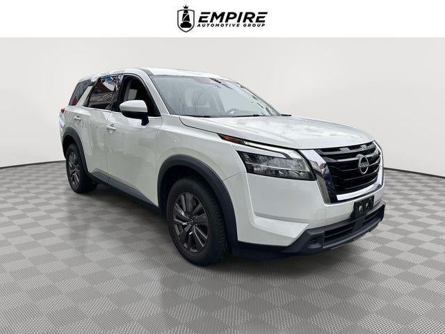 2022 Nissan Pathfinder S