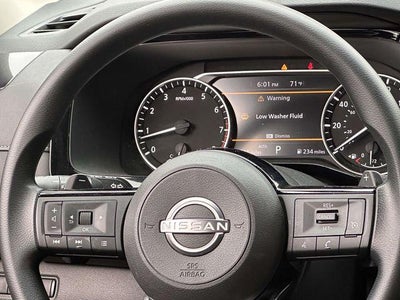 2022 Nissan Pathfinder S