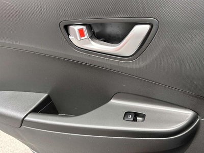 2023 Hyundai Kona Electric SE