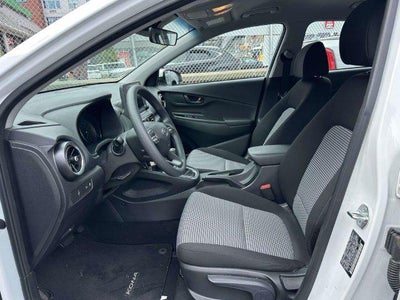 2023 Hyundai Kona SE