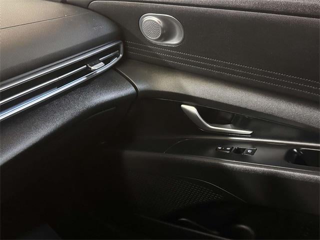 2024 Hyundai Elantra Hybrid Blue