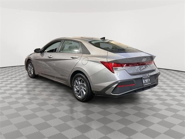 2024 Hyundai Elantra Hybrid Blue