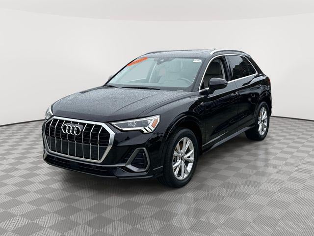 2024 Audi Q3 S line Premium
