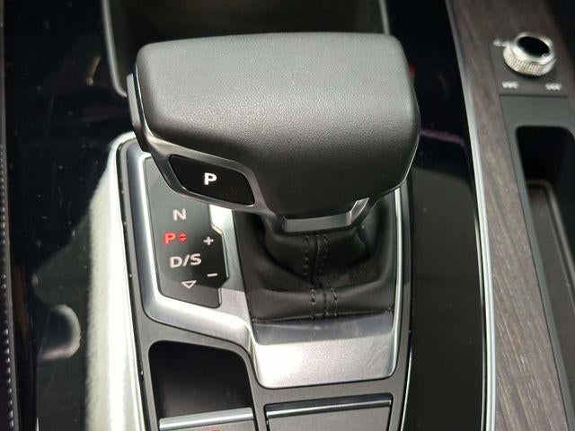 2022 Audi Q3 S line Premium Plus