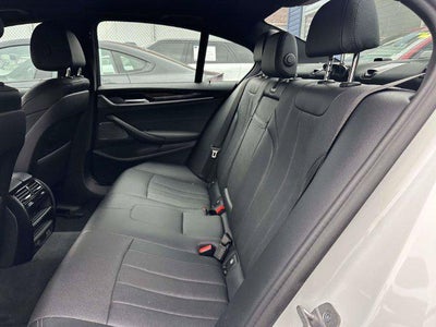 2022 BMW 530 530i xDrive