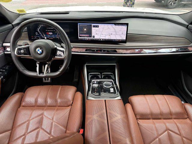 2023 BMW 760 760i xDrive