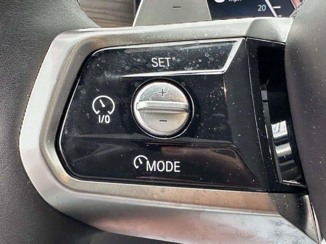 2023 BMW 760 760i xDrive