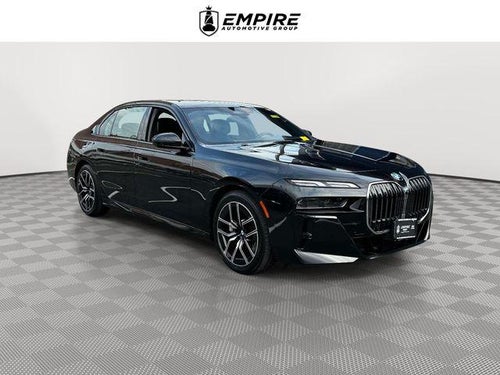 2023 BMW 760 760i xDrive