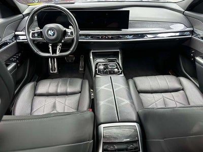 2023 BMW 760 760i xDrive