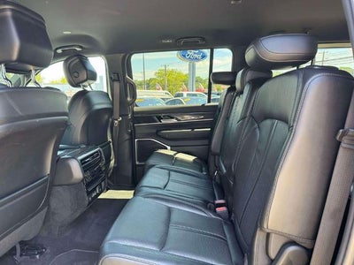 2022 Jeep Wagoneer Series III 4x4