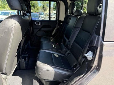 2021 Jeep Gladiador Overland 4x4