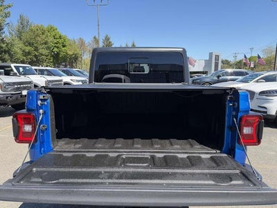 2021 Jeep Gladiator Overland 4x4