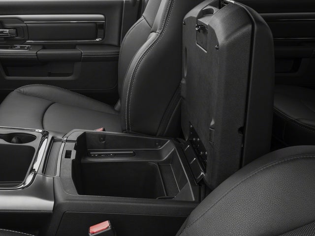 2017 RAM 1500 Night Crew Cab 4x4 57' Box