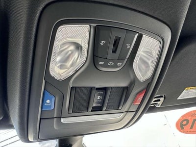 2019 RAM 1500 Big Horn/Lone Star Crew Cab 4x4 57' Box