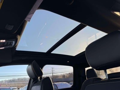 2021 RAM 1500 Laramie Crew Cab 4x4 57' Box