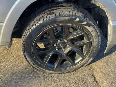 2021 RAM 1500 Laramie Crew Cab 4x4 57' Box