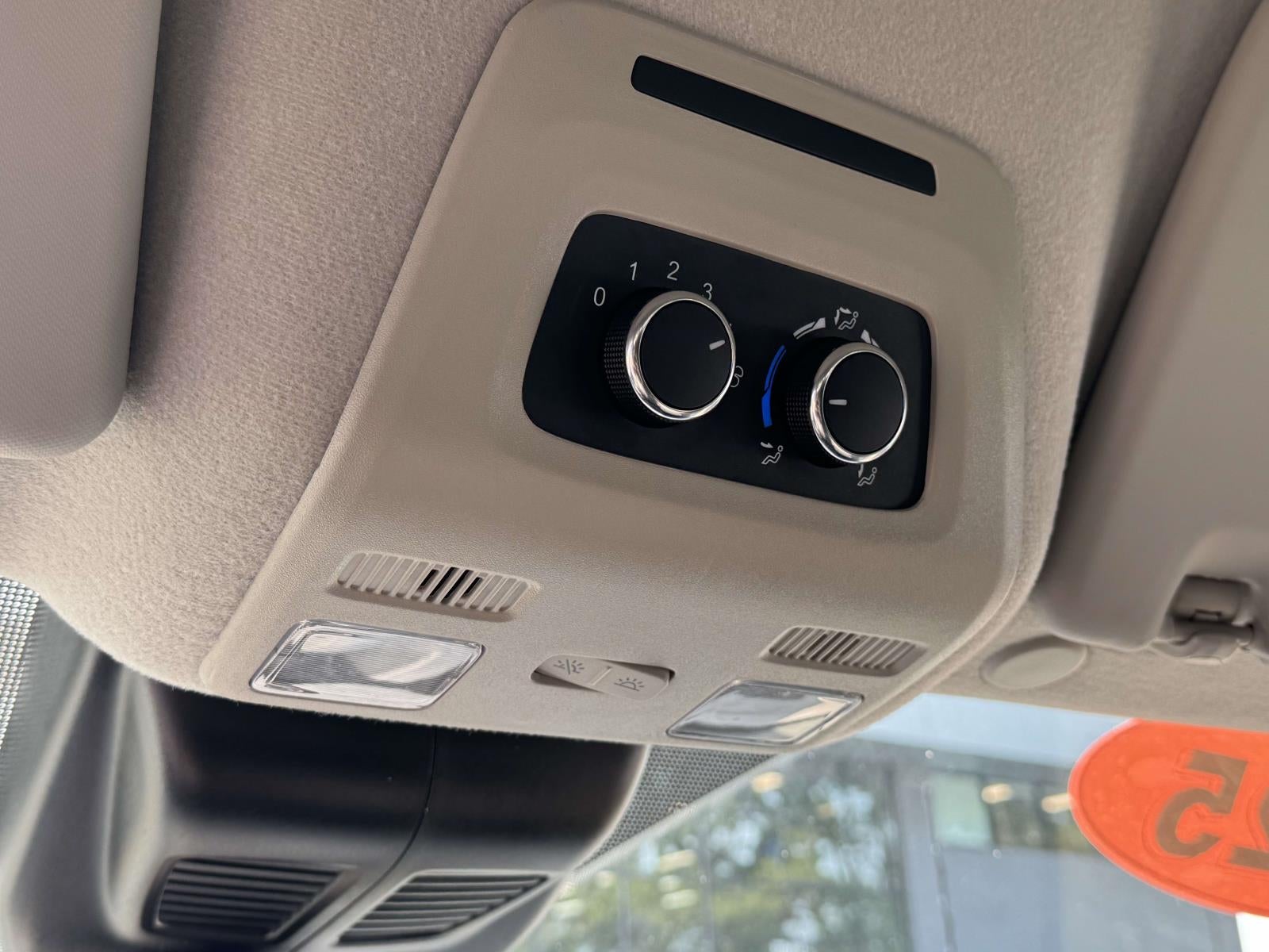 2025 Ford Transit-350 Passenger Van XLT