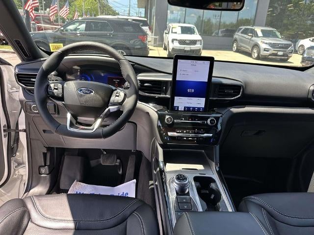 2023 Ford Explorer ST