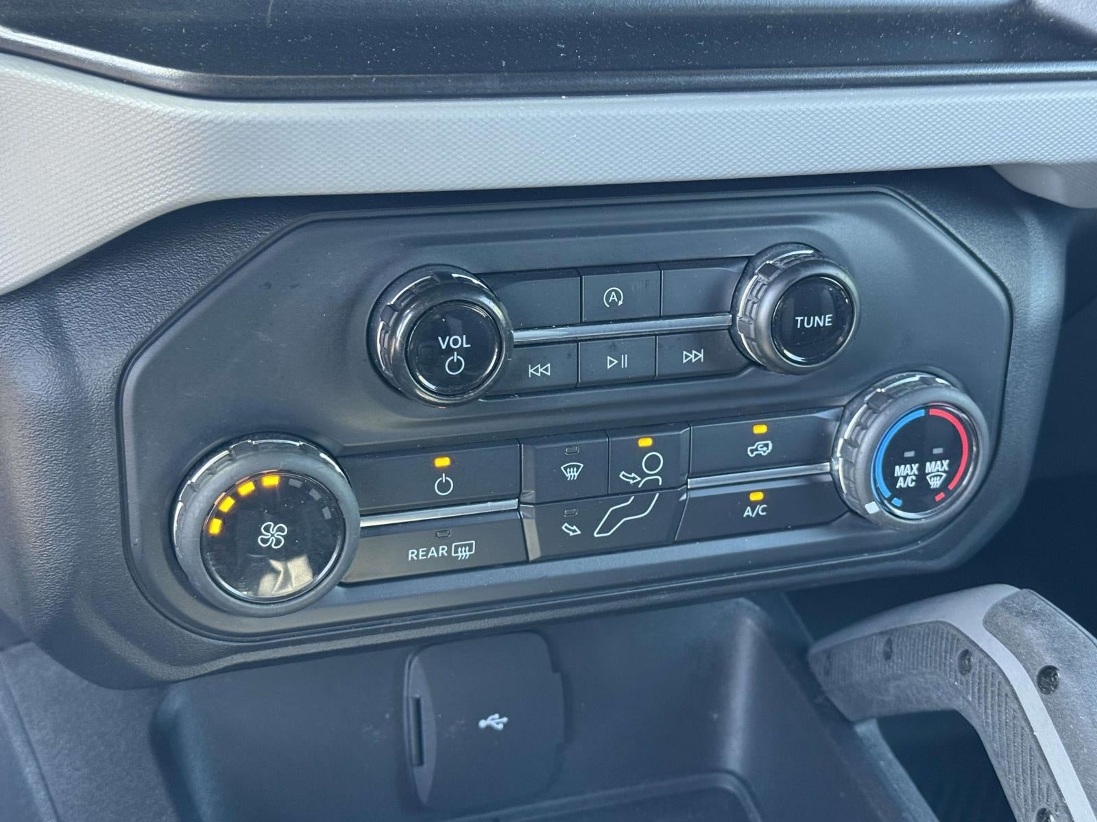 2022 Ford Bronco Base