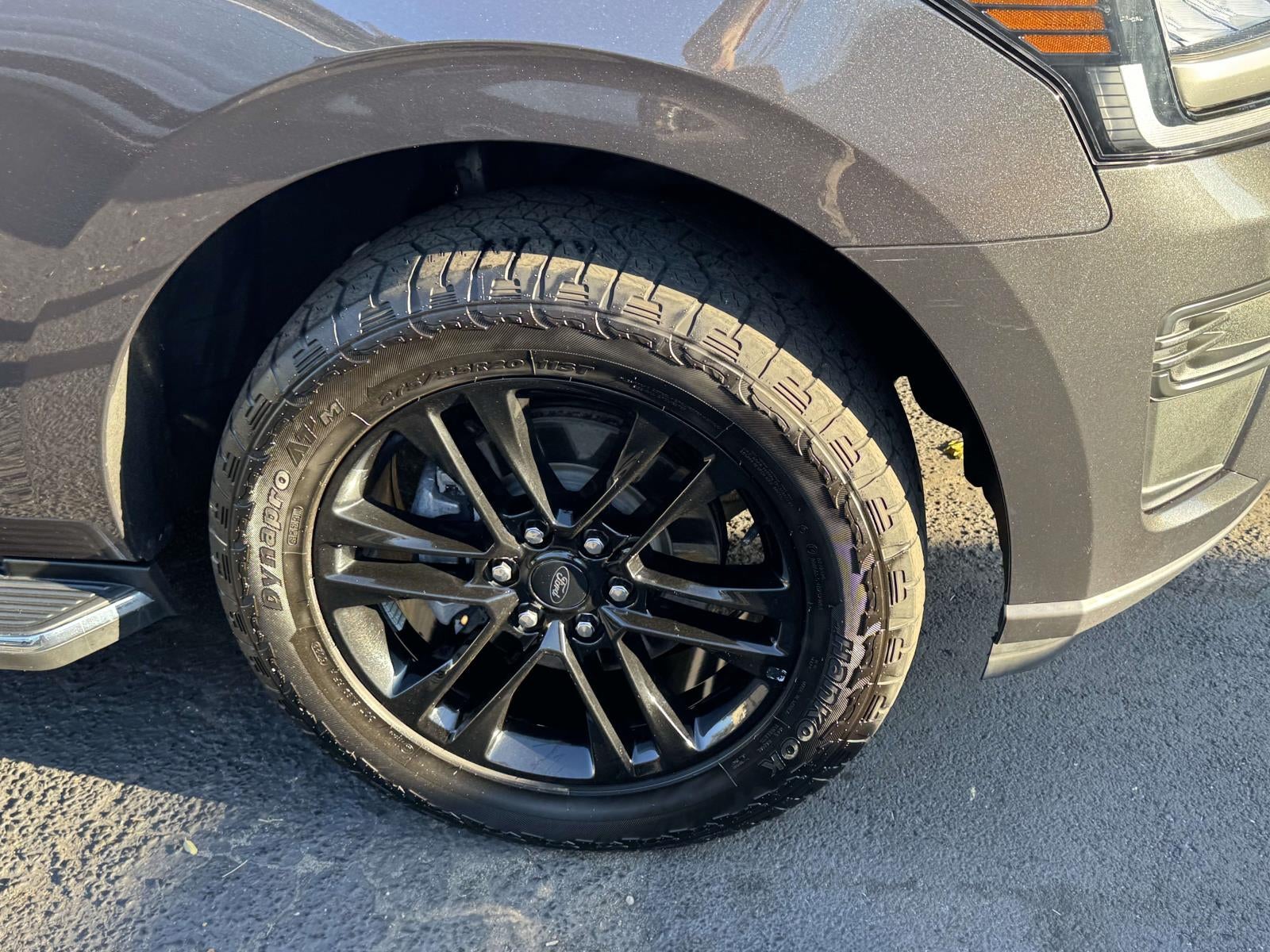 2023 Ford Expedition XLT MAX