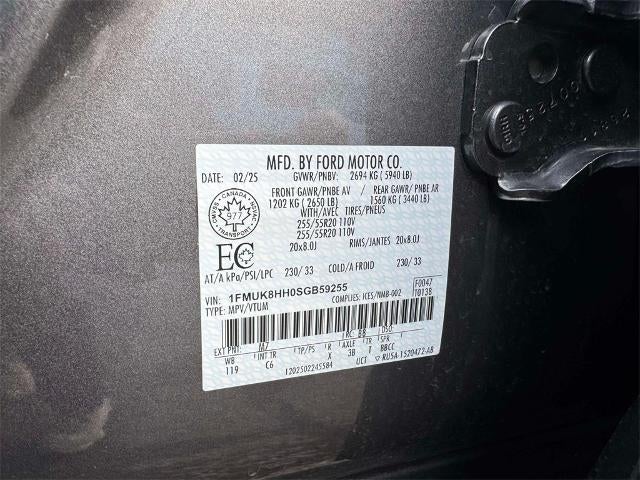 2025 Ford Explorer Platinum