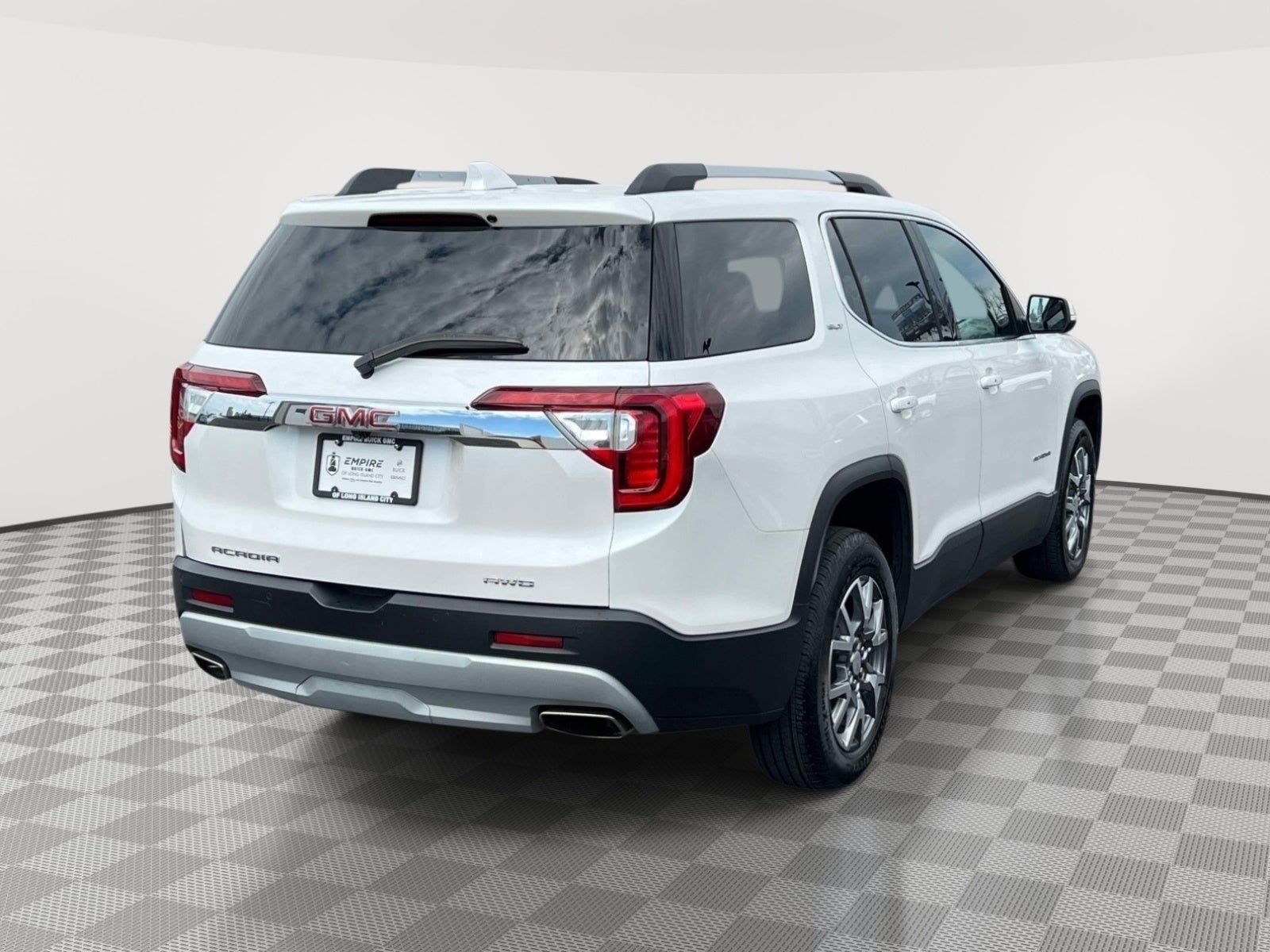 2022 GMC Acadia AWD SLT